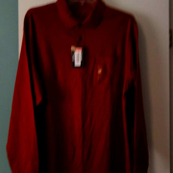 Roundtree & Yorke Other - Roundtree & Yorke Silky finish Collection